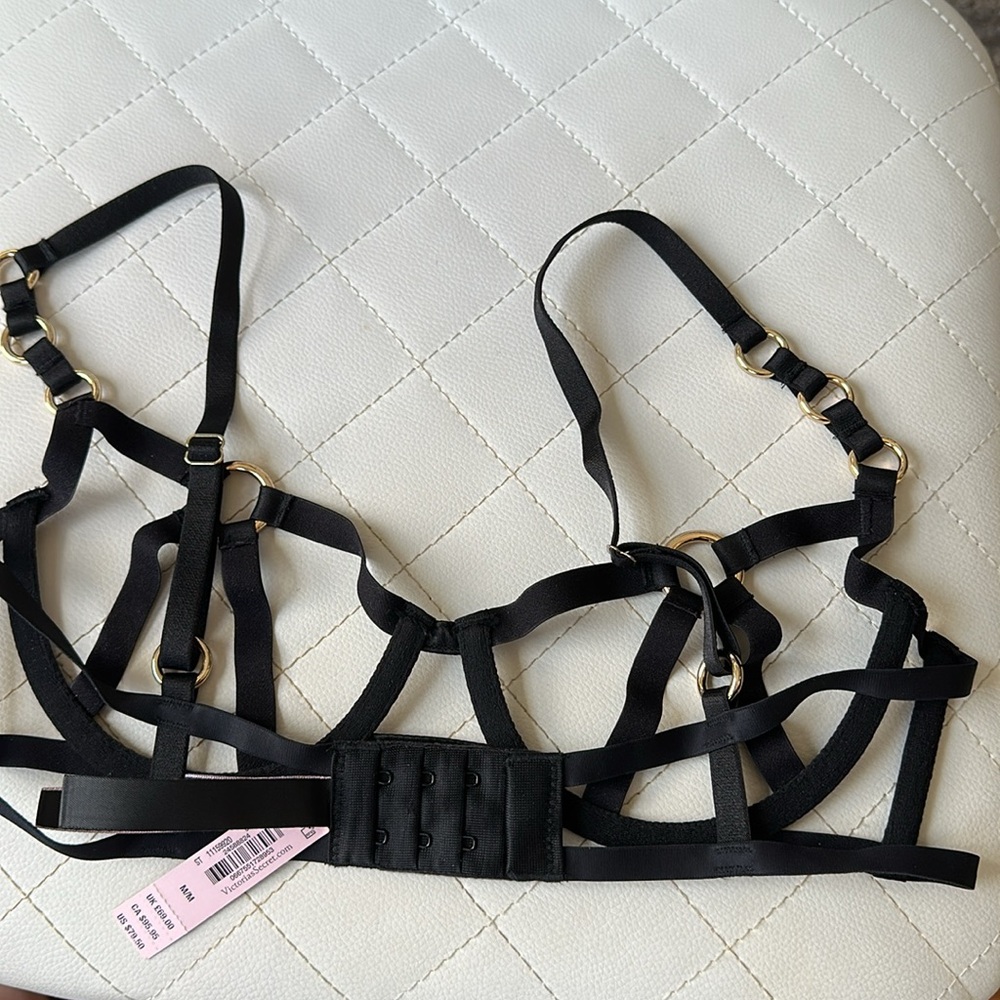 NWT Victoria's Secret size M Black Cage Bra with Gold Rings - Picture 5 of 6